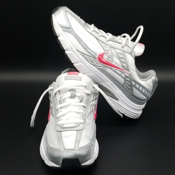 nike initiator women's